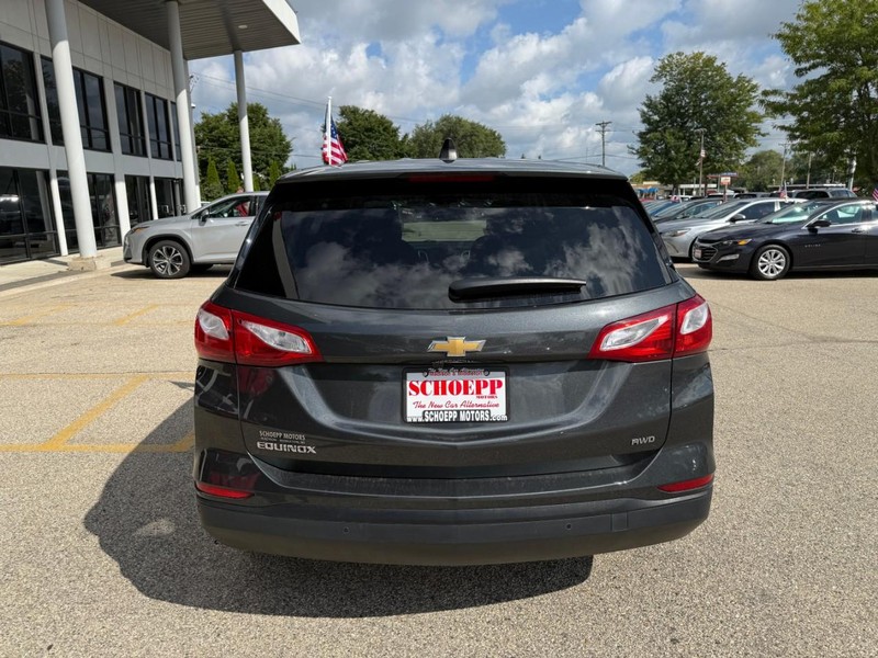 Chevrolet Equinox Vehicle Image 06