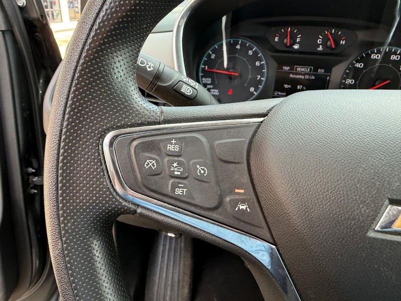 Chevrolet Equinox Vehicle Image 20