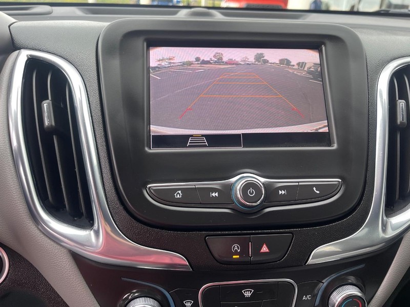 Chevrolet Equinox Vehicle Image 29