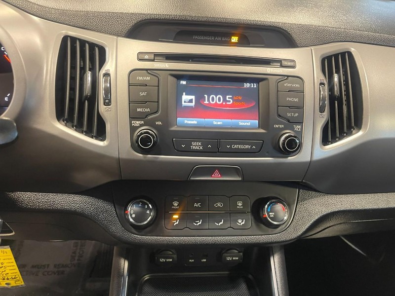 Kia Sportage Vehicle Image 25