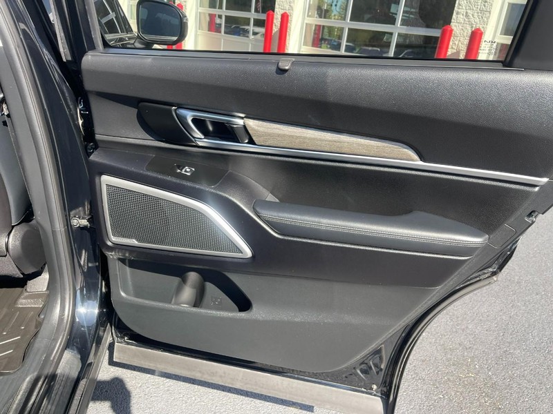 Kia Telluride Vehicle Image 16