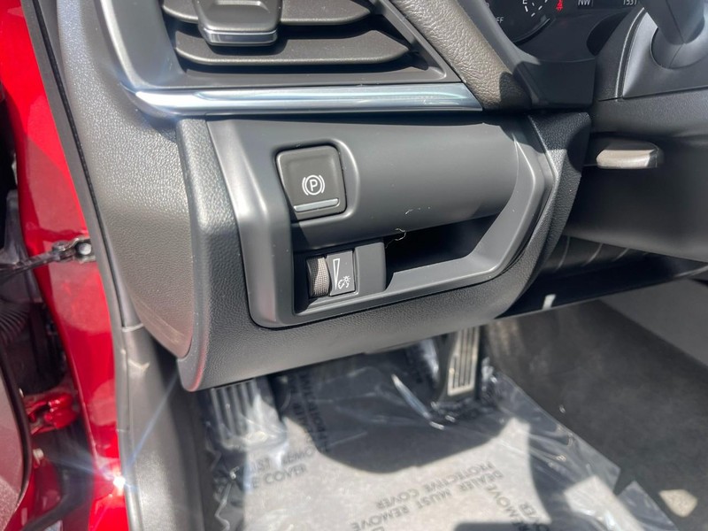 Cadillac CT4 Vehicle Image 19