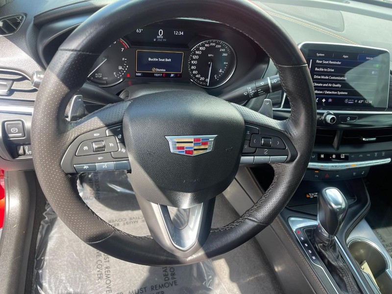 Cadillac CT4 Vehicle Image 20