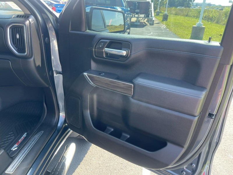 Chevrolet Silverado 1500 Vehicle Image 11