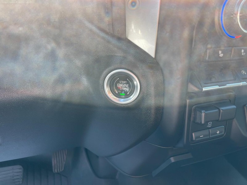 Chevrolet Silverado 1500 Vehicle Image 24