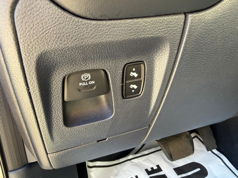 Ram 1500 Vehicle Image 20