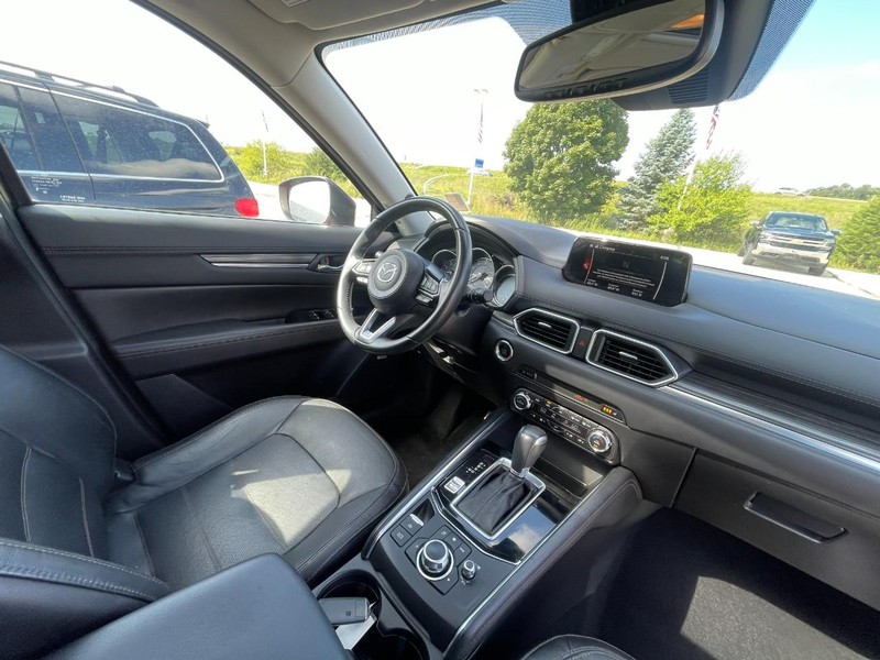 Mazda CX-5 Vehicle Image 05