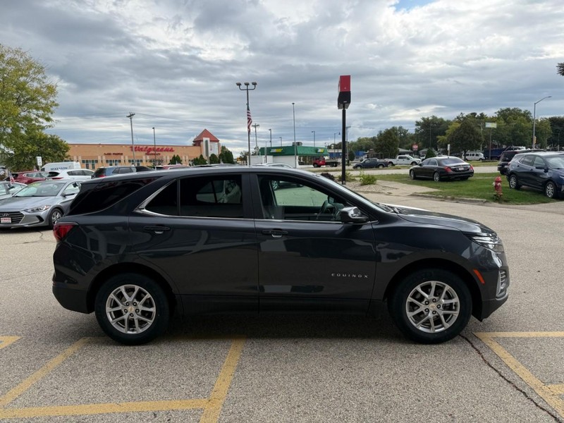 2023 Chevrolet Equinox LT photo 4