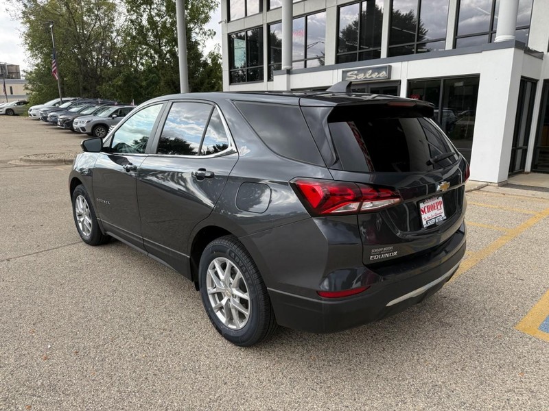 Chevrolet Equinox Vehicle Image 07