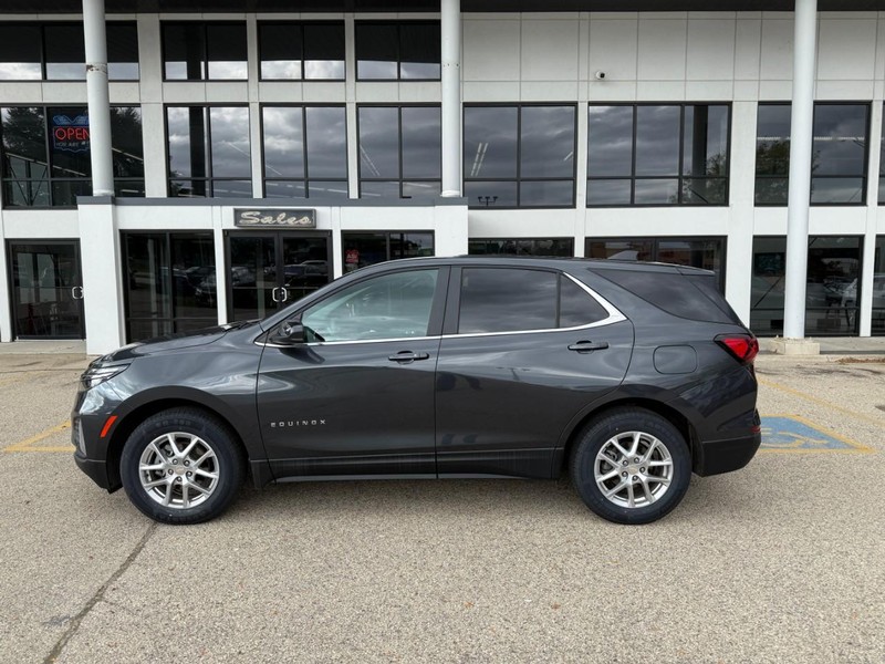 Chevrolet Equinox Vehicle Image 08