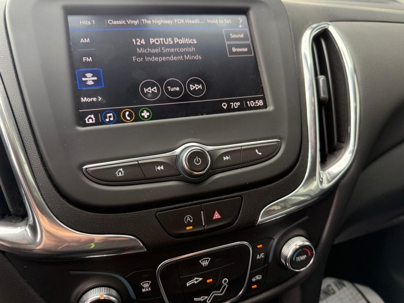 Chevrolet Equinox Vehicle Image 26