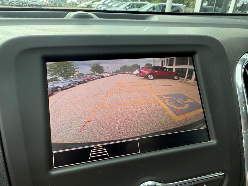 Chevrolet Equinox Vehicle Image 28