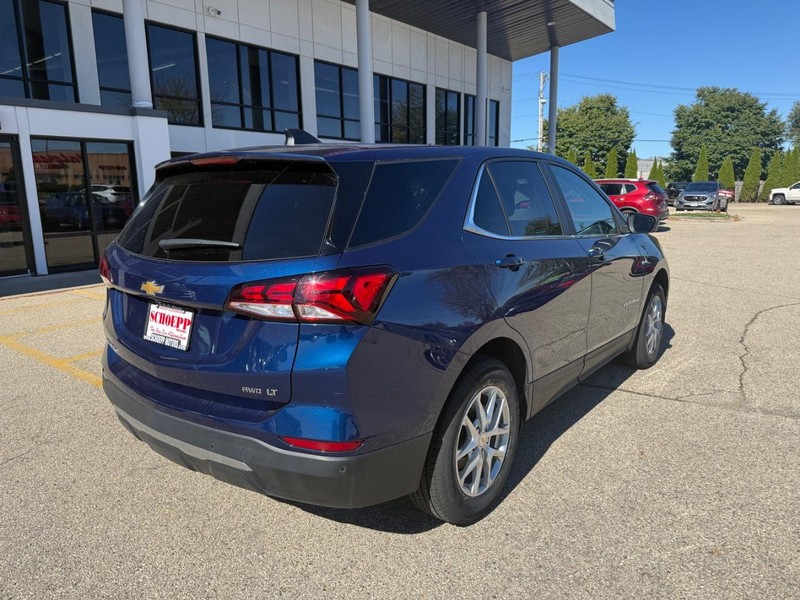 Chevrolet Equinox Vehicle Image 05