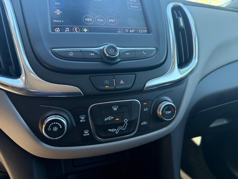 Chevrolet Equinox Vehicle Image 27