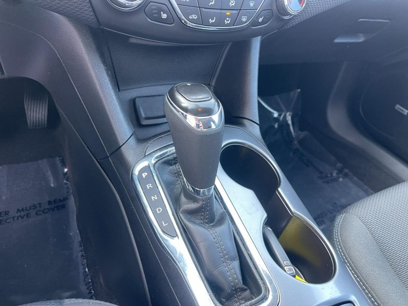 Chevrolet Cruze Vehicle Image 28