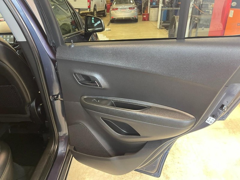 Chevrolet Trax Vehicle Image 09