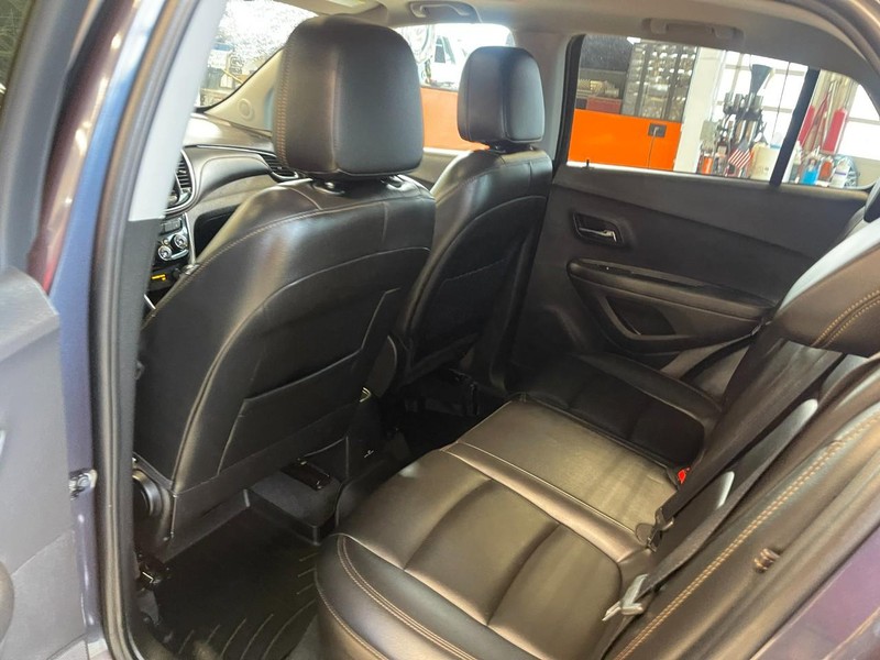 Chevrolet Trax Vehicle Image 12