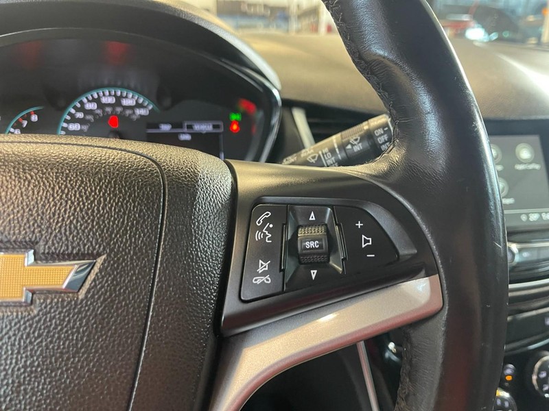 Chevrolet Trax Vehicle Image 18