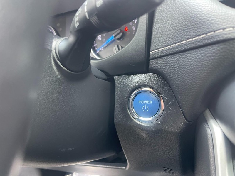 Toyota RAV4 Vehicle Image 31