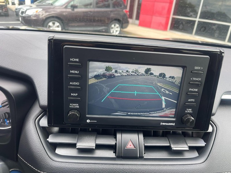 Toyota RAV4 Vehicle Image 32