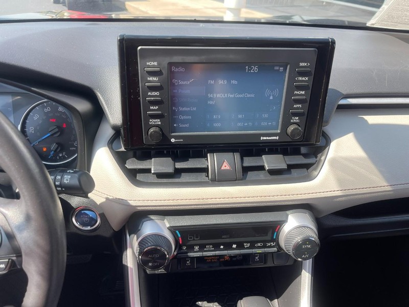 Toyota RAV4 Vehicle Image 26