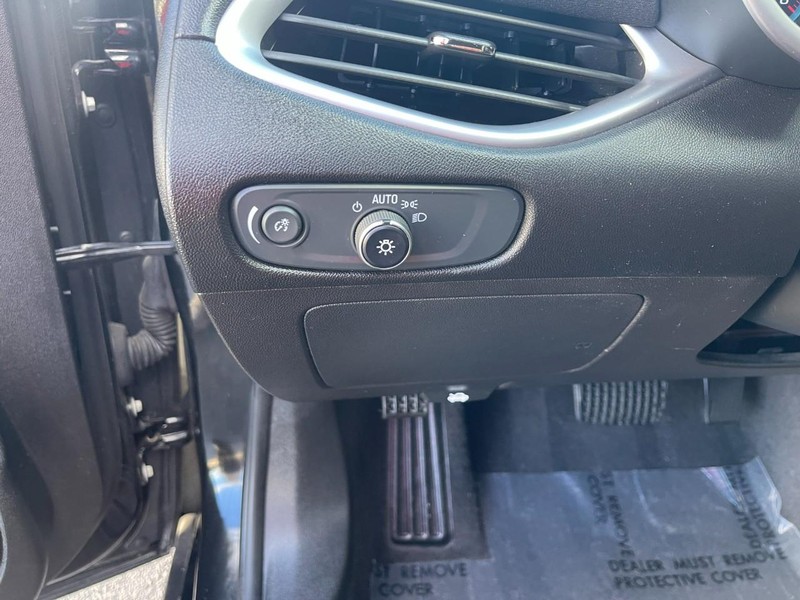 Chevrolet Malibu Vehicle Image 20