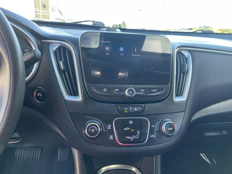 Chevrolet Malibu Vehicle Image 28