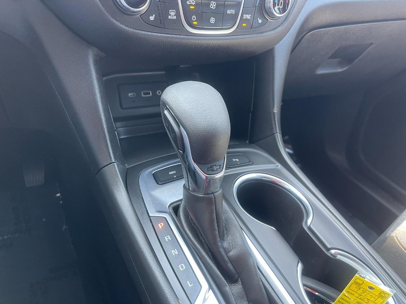 Chevrolet Equinox Vehicle Image 29