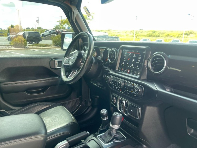 Jeep Wrangler Unlimited Vehicle Image 10