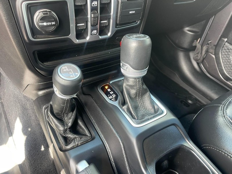 Jeep Wrangler Unlimited Vehicle Image 29