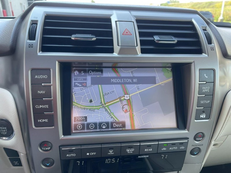 Lexus GX 460 Vehicle Image 34