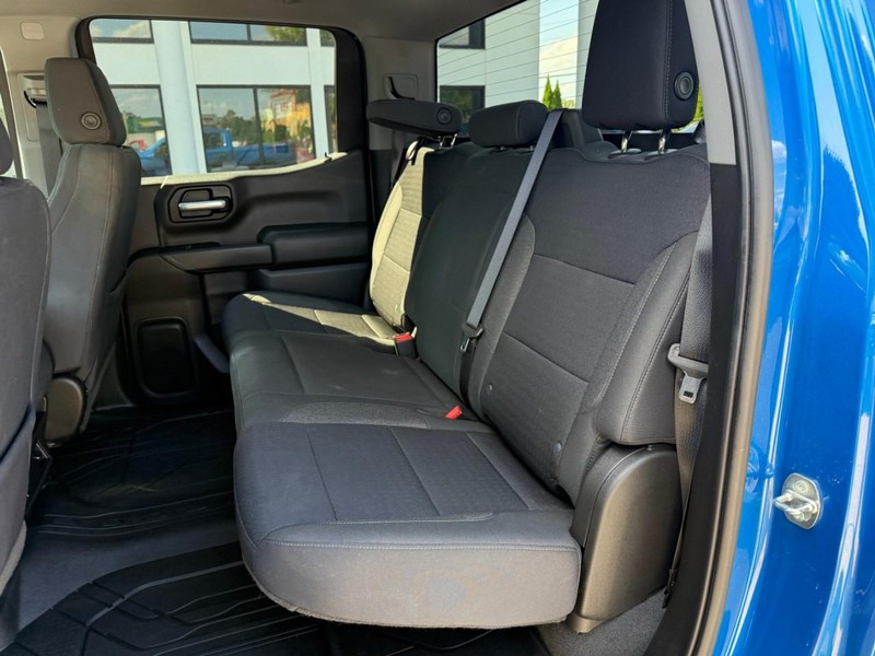 Chevrolet Silverado 1500 Vehicle Image 10