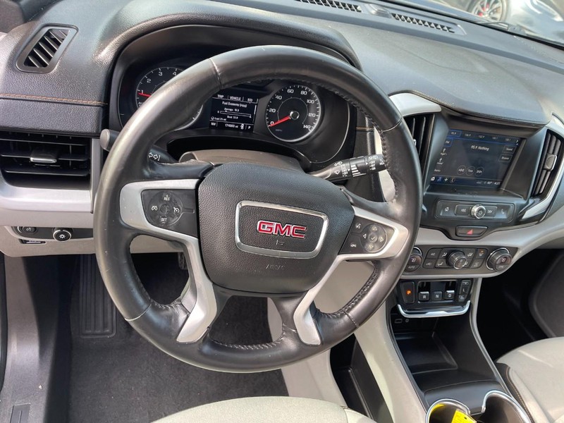 GMC Terrain Vehicle Image 22