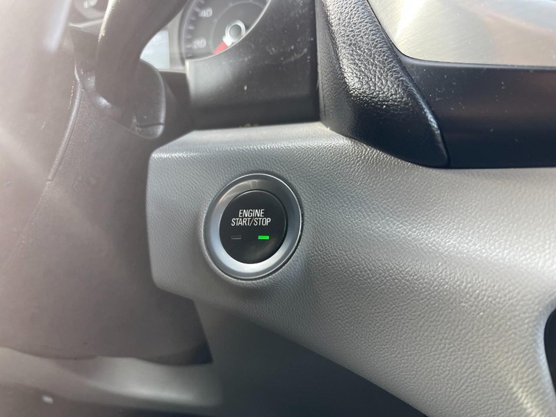 GMC Terrain Vehicle Image 28