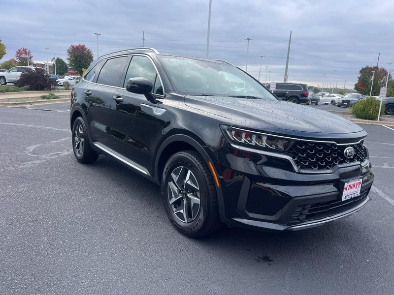 Kia Sorento Hybrid Vehicle Image 02