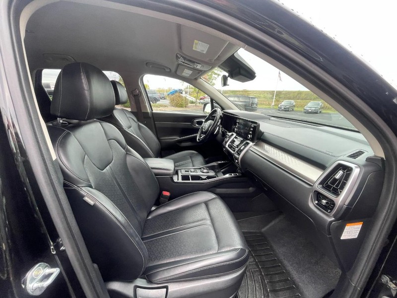 Kia Sorento Hybrid Vehicle Image 31