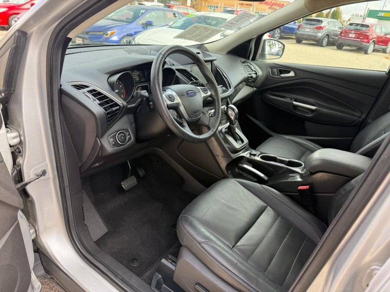 Ford Escape Vehicle Image 10