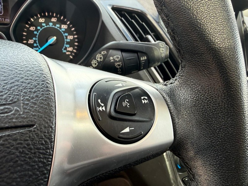 Ford Escape Vehicle Image 26