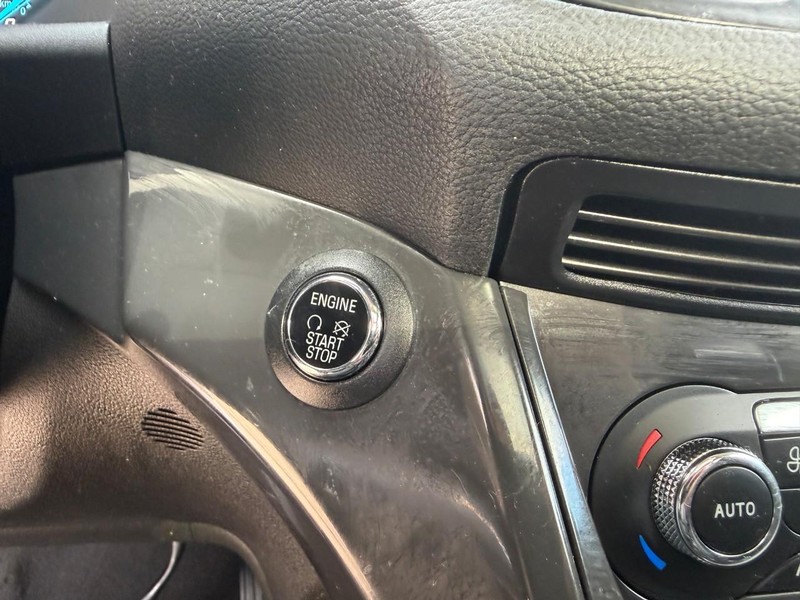 Ford Escape Vehicle Image 29