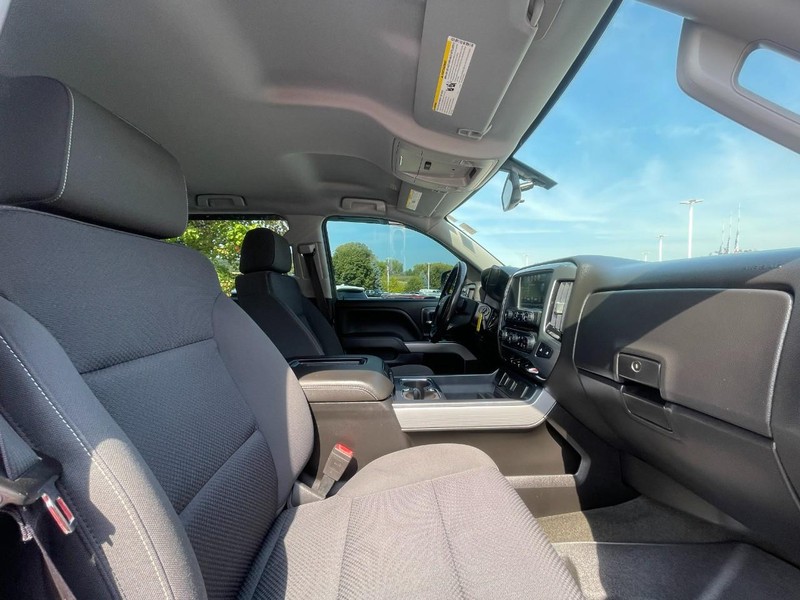 Chevrolet Silverado 1500 Vehicle Image 10