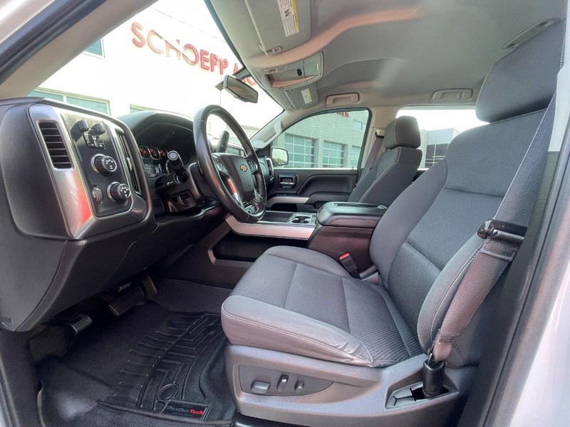 Chevrolet Silverado 1500 Vehicle Image 18