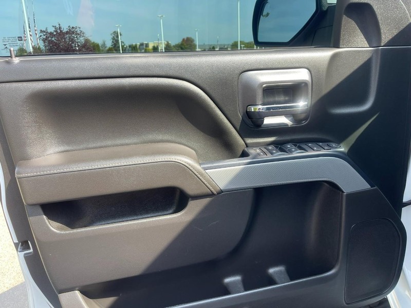 Chevrolet Silverado 1500 Vehicle Image 19