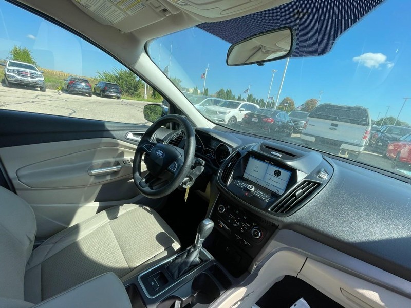 2017 Ford Escape SE photo 4