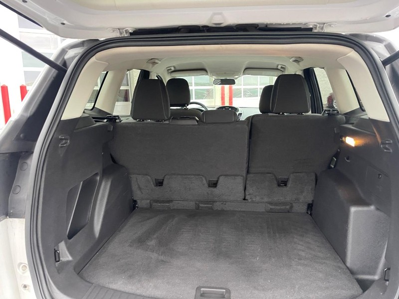 Ford Escape Vehicle Image 12