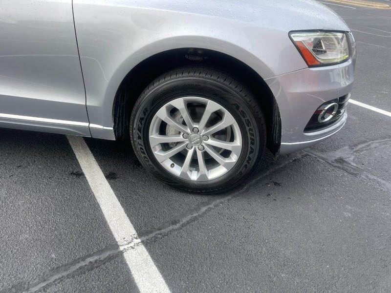 Audi Q5 Vehicle Image 07