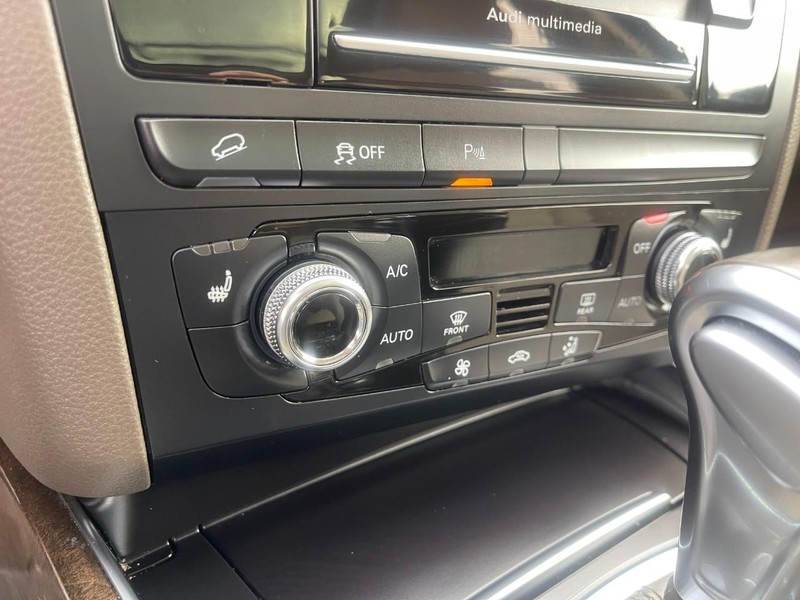 Audi Q5 Vehicle Image 33