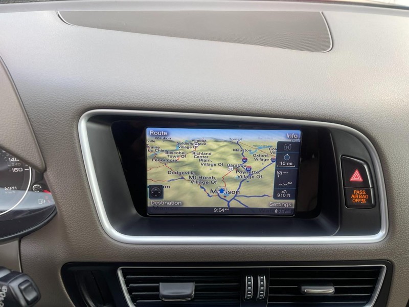 Audi Q5 Vehicle Image 35