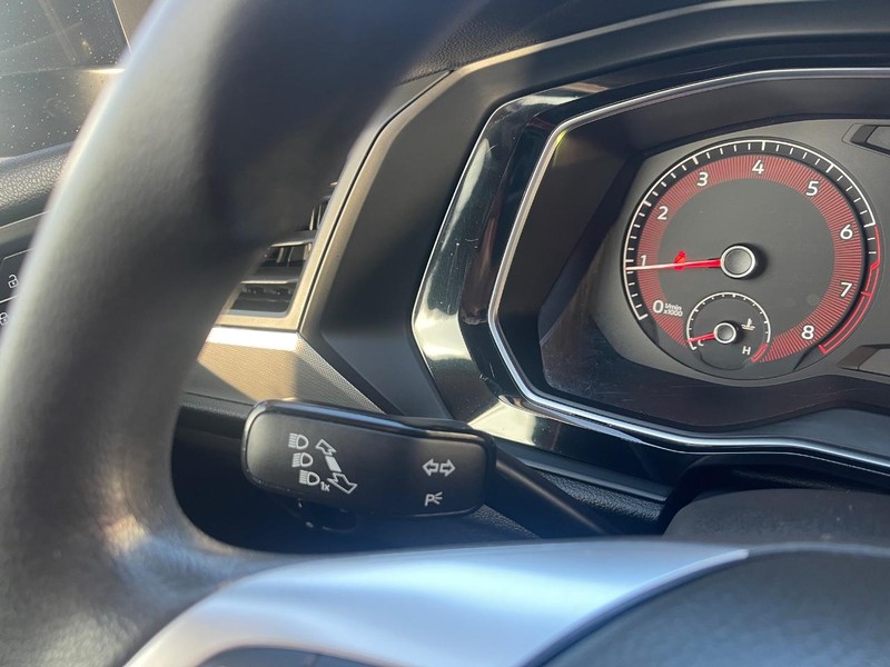 Volkswagen Jetta Vehicle Image 22