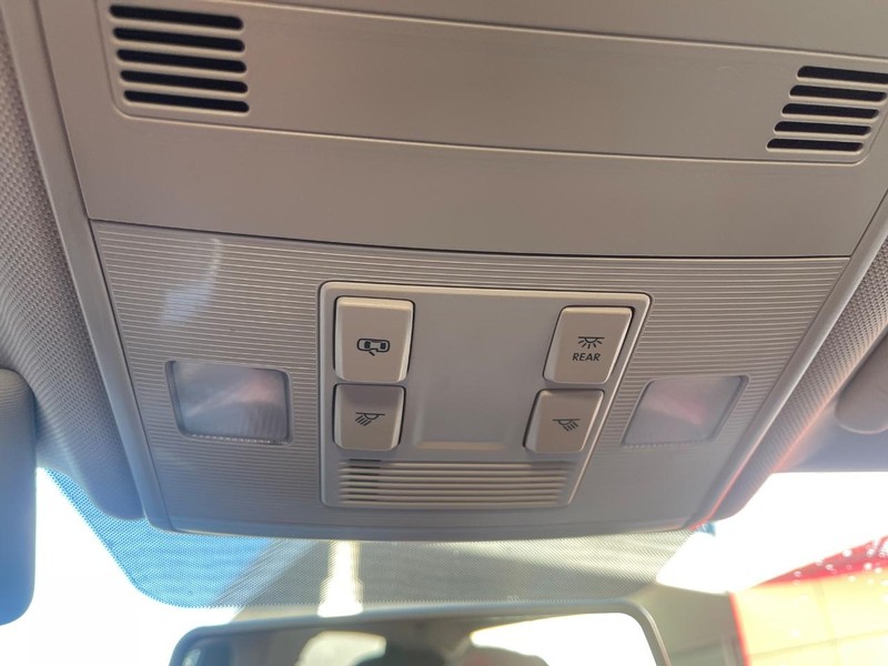 Volkswagen Jetta Vehicle Image 25