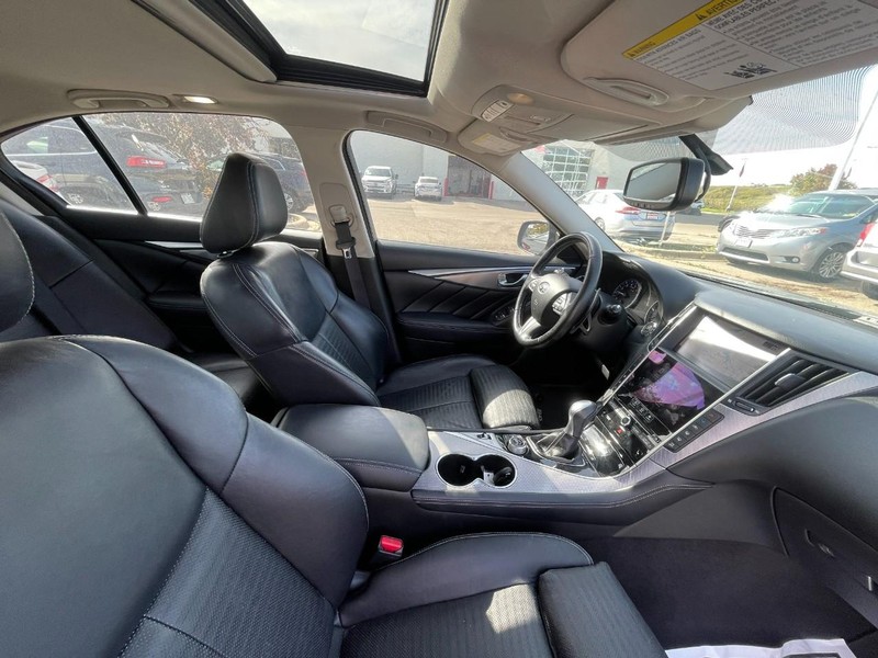 2016 Infiniti Q50 3.0t Red Sport 400 photo 4